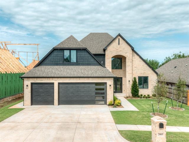 2805 Deer Valley Lane, Yukon, OK 73099