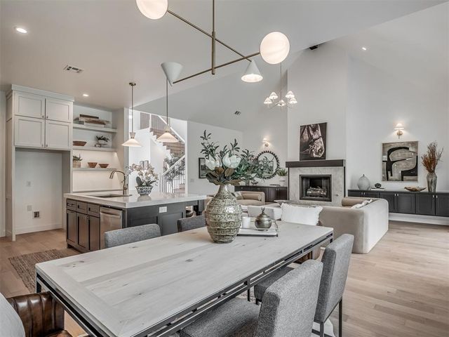 2805 Deer Valley Lane, Yukon, OK 73099