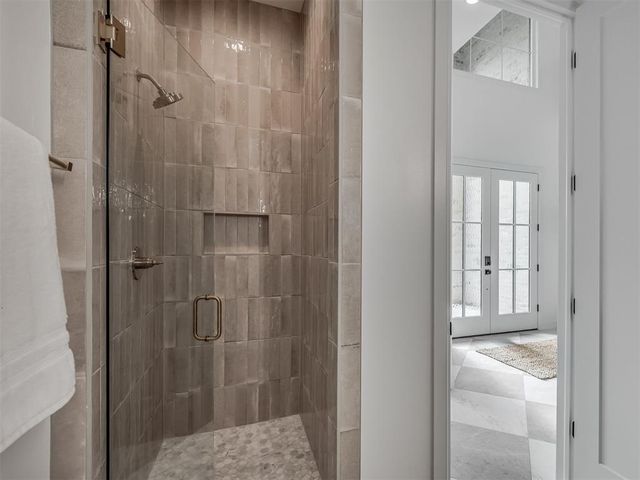 2805 Deer Valley Lane, Yukon, OK 73099