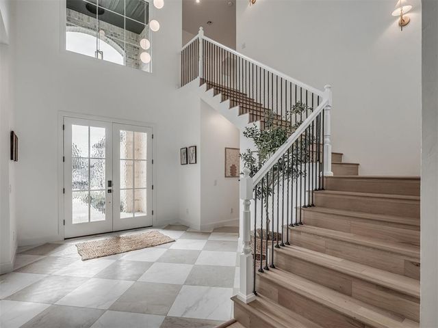 2805 Deer Valley Lane, Yukon, OK 73099