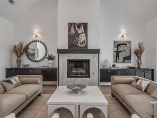 2805 Deer Valley Lane, Yukon, OK 73099