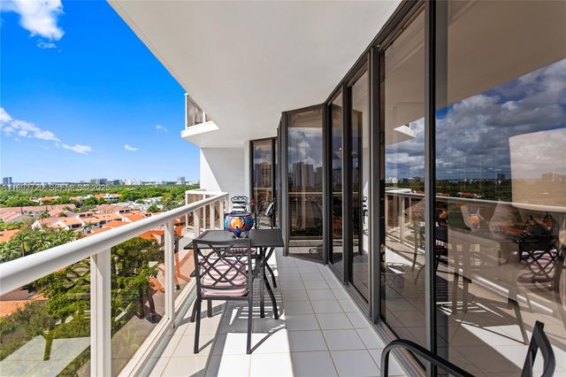 3598 Yacht Club Drive 1004, Aventura, FL 33180