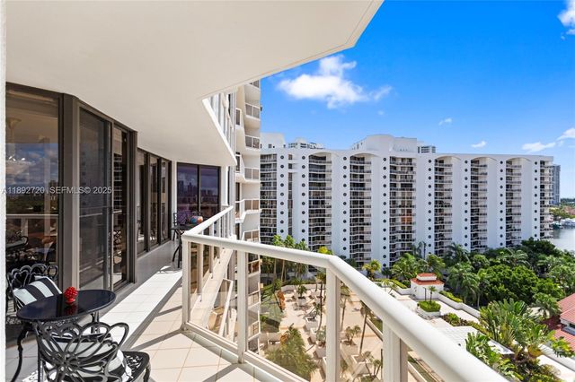 3598 Yacht Club Drive 1004, Aventura, FL 33180