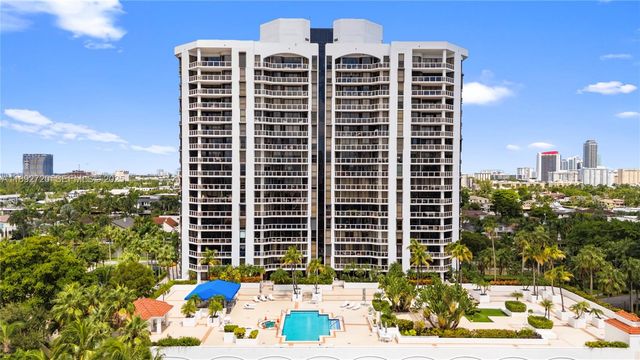 3598 Yacht Club Drive 1004, Aventura, FL 33180