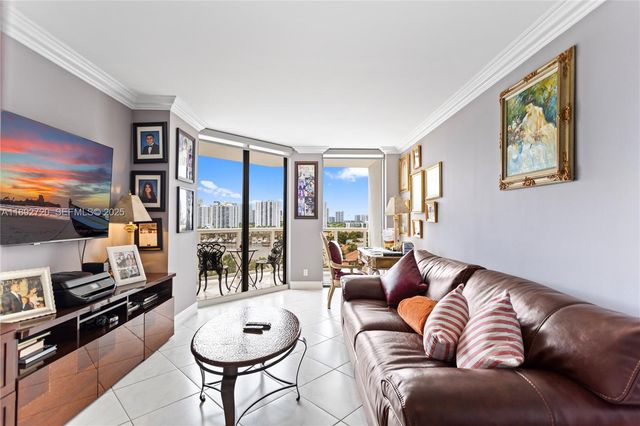 3598 Yacht Club Drive 1004, Aventura, FL 33180