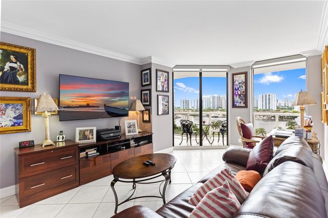 3598 Yacht Club Drive 1004, Aventura, FL 33180