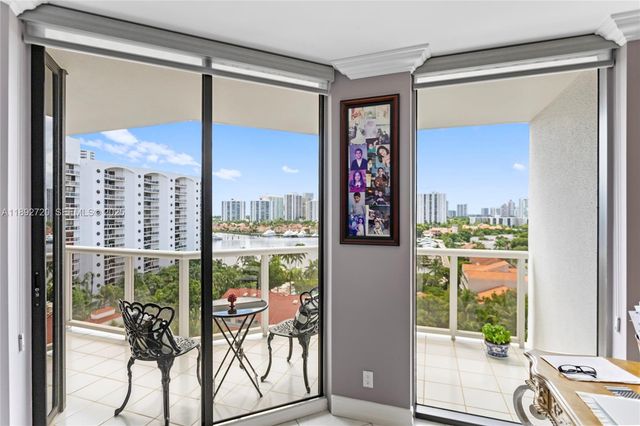 3598 Yacht Club Drive 1004, Aventura, FL 33180