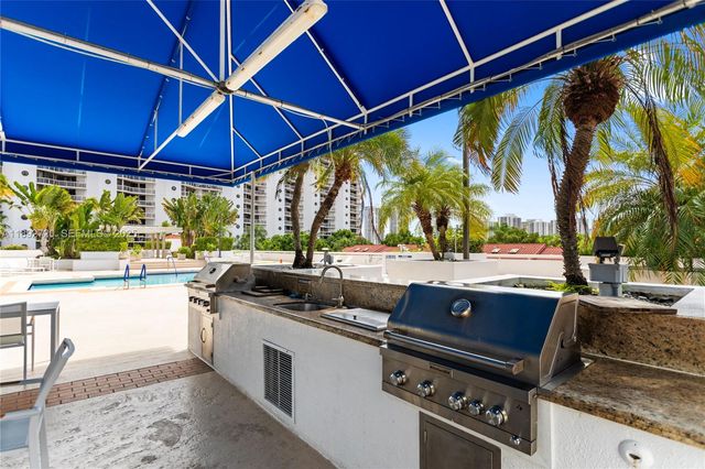 3598 Yacht Club Drive 1004, Aventura, FL 33180