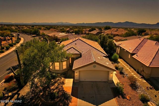 5231 W Winding Desert Drive, Marana, AZ 85658