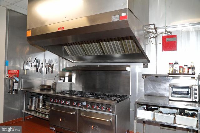 726-730 W MAIN ST, Mount Joy, PA 17552