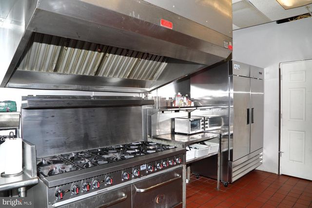 726-730 W MAIN ST, Mount Joy, PA 17552