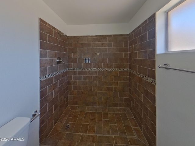 3749 W BUTLER Drive, Phoenix, AZ 85051