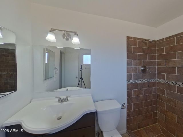 3749 W BUTLER Drive, Phoenix, AZ 85051
