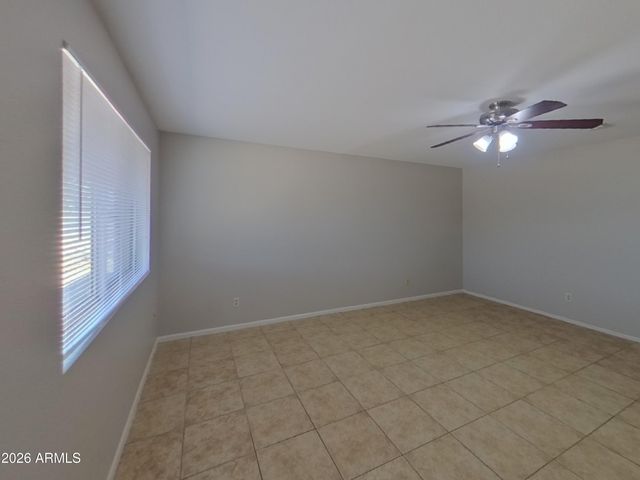 3749 W BUTLER Drive, Phoenix, AZ 85051