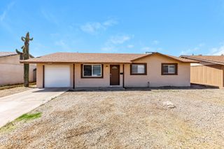 3749 W BUTLER Drive, Phoenix, AZ 85051