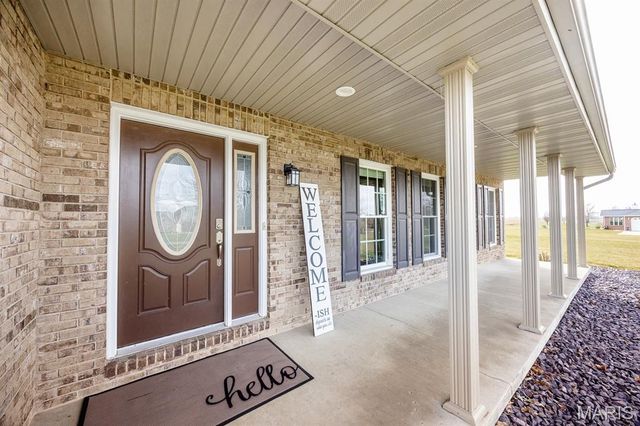 6 Primrose Lane, Trenton, IL 62293