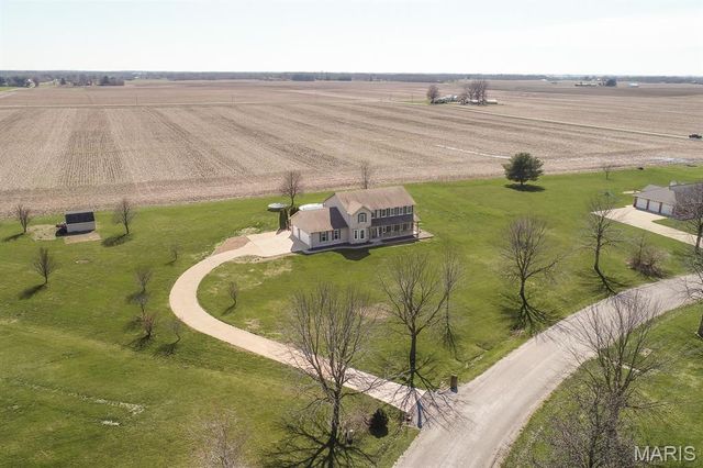 6 Primrose Lane, Trenton, IL 62293