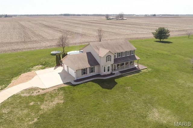 6 Primrose Lane, Trenton, IL 62293