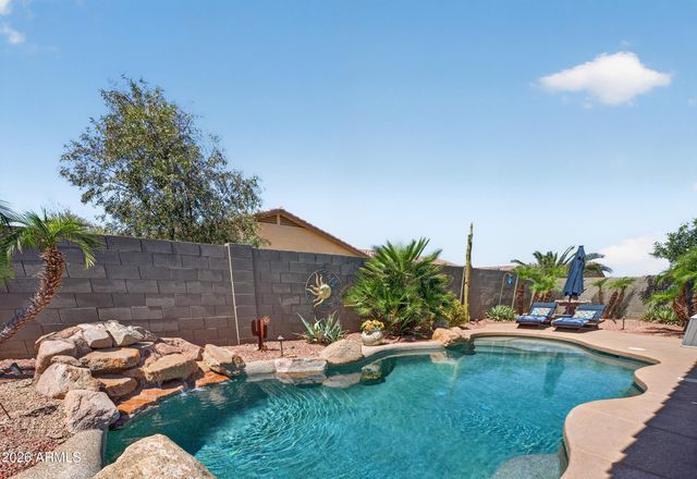 17547 W CARDINAL Drive, Goodyear, AZ 85338
