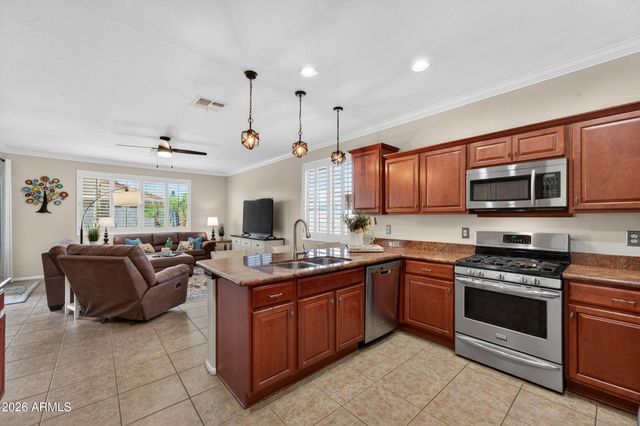 17547 W CARDINAL Drive, Goodyear, AZ 85338