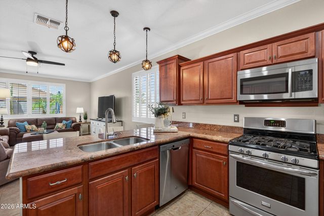 17547 W CARDINAL Drive, Goodyear, AZ 85338