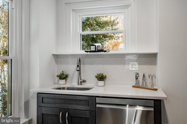 209 SHARPLESS ST, West Chester, PA 19382