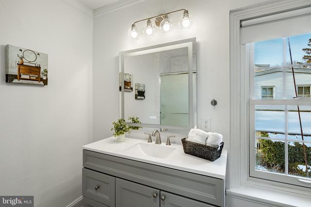 209 SHARPLESS ST, West Chester, PA 19382