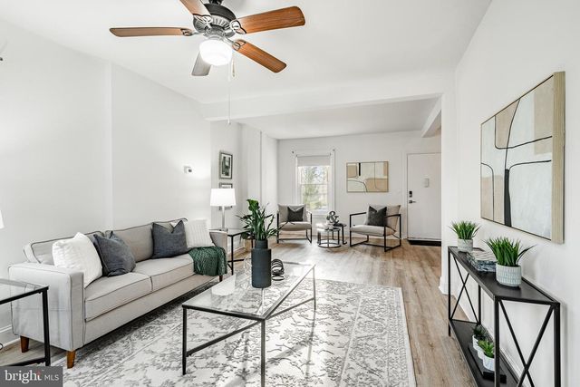 209 SHARPLESS ST, West Chester, PA 19382