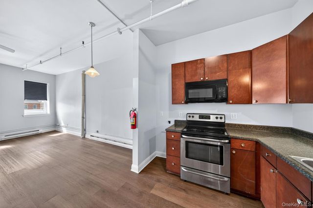 23 W Main Street 1, Middletown, NY 10940