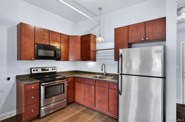 23 W Main Street 1, Middletown, NY 10940