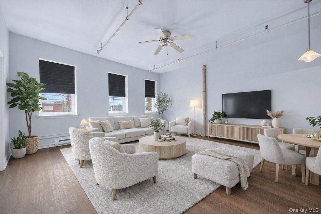 23 W Main Street 1, Middletown, NY 10940