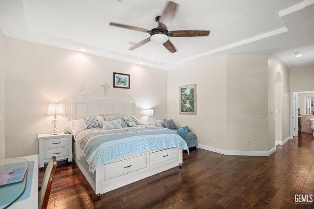 11502 Crabbet Park Drive, Bakersfield, CA 93311