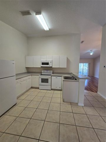 2790 CLUB CORTILE CIRCLE B, Kissimmee, FL 34746