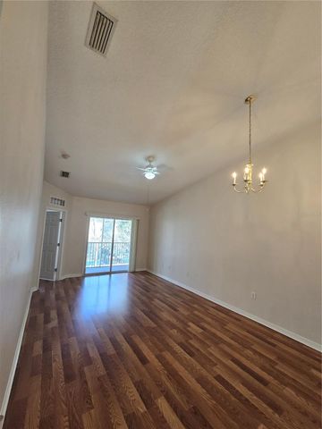 2790 CLUB CORTILE CIRCLE B, Kissimmee, FL 34746