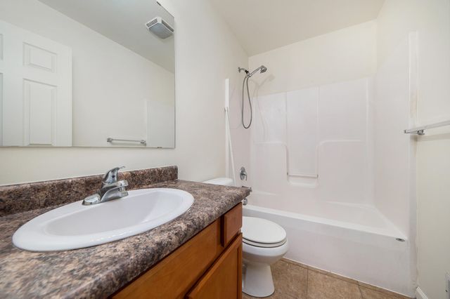 1312 Lafayette Avenue, Kalamazoo City, MI 49006