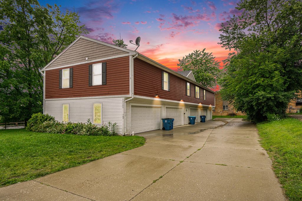1312 Lafayette Avenue, Kalamazoo City, MI 49006