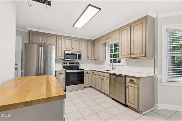 1808 Thorpshire Drive, Raleigh, NC 27615
