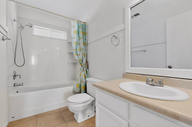 4848 Platinum Loop NE, Rio Rancho, NM 87124