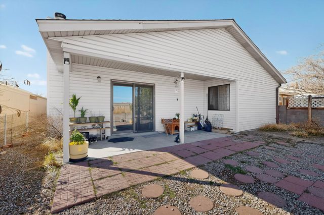 4848 Platinum Loop NE, Rio Rancho, NM 87124
