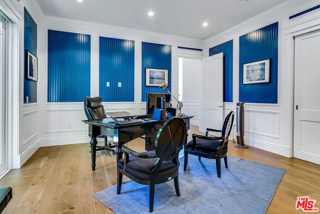 19633 Wells Drive, Tarzana, CA 91356