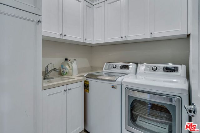 19633 Wells Drive, Tarzana, CA 91356