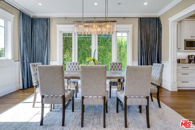 19633 Wells Drive, Tarzana, CA 91356