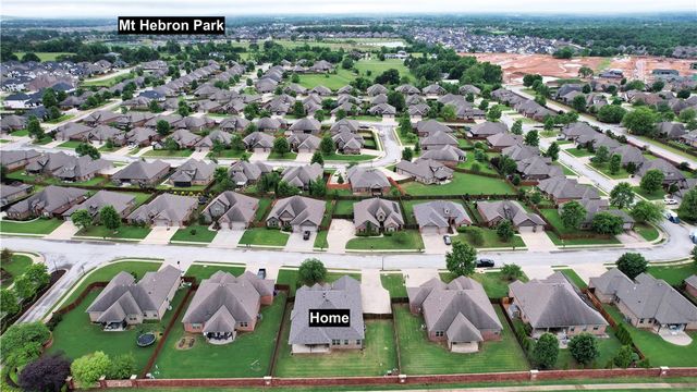 6105 Sage Drive, Rogers, AR 72758