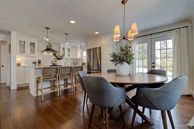 4404 Pinedale Avenue, Clarkston, MI 48346