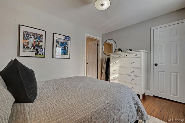 4404 Pinedale Avenue, Clarkston, MI 48346