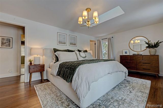 4404 Pinedale Avenue, Clarkston, MI 48346