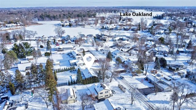 4404 Pinedale Avenue, Clarkston, MI 48346