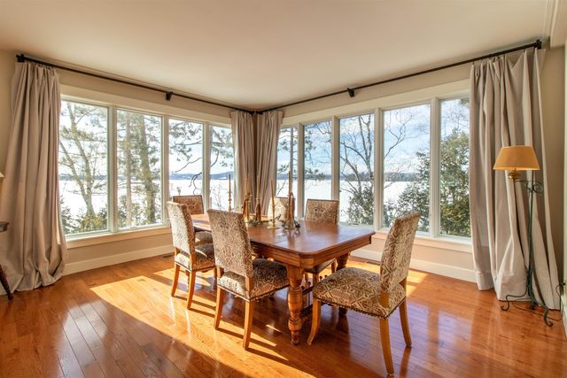 130 Lands End Road, Derby, VT 05829