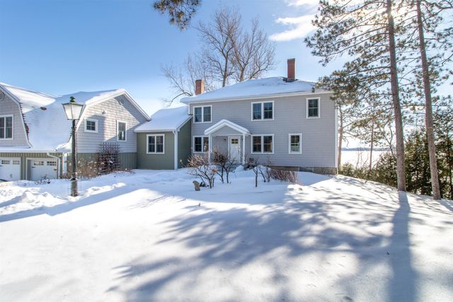 130 Lands End Road, Derby, VT 05829