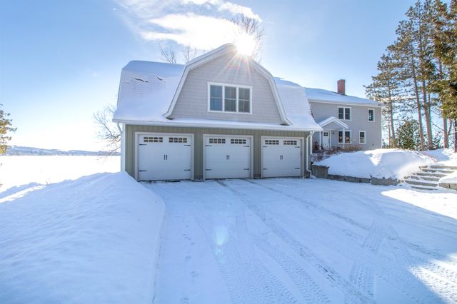 130 Lands End Road, Derby, VT 05829